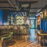 Royal Tulip Centre Aparthotel