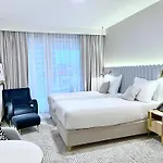 Royal Tulip Centre Aparthotel