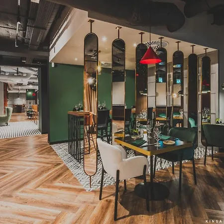 Apartmanhotel Royal Tulip Centre Varsó