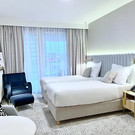 Royal Tulip Centre Aparthotel