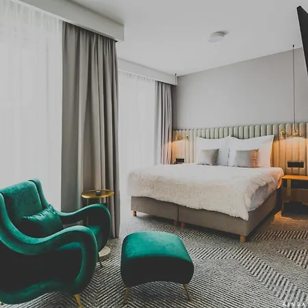 Royal Tulip Centre Aparthotel