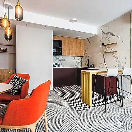 Aparthotel Royal Tulip Centre 4*