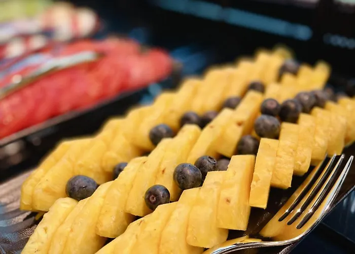 Royal Tulip Centre 4* Варшава