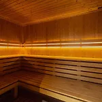 Royal Tulip Centre 아파트호텔 4*