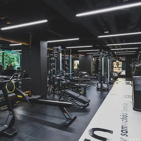 Royal Tulip Centre شقة فندقية وارسو