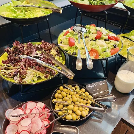 Royal Tulip Centre 4*