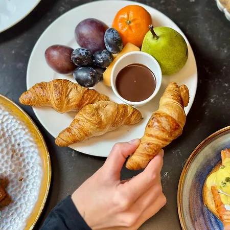 Royal Tulip Centre شقة فندقية 4*