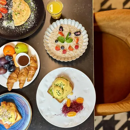 شقة فندقية Royal Tulip Centre 4*