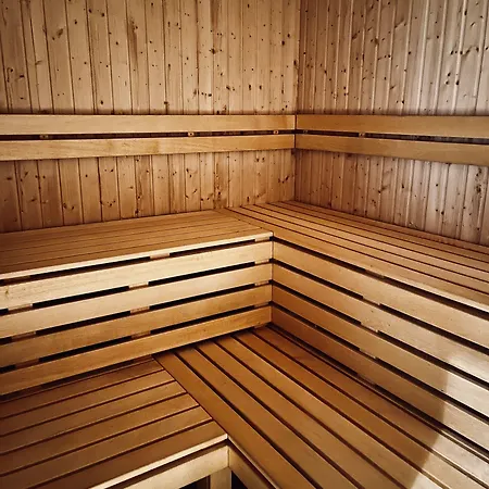 Royal Tulip Centre وارسو